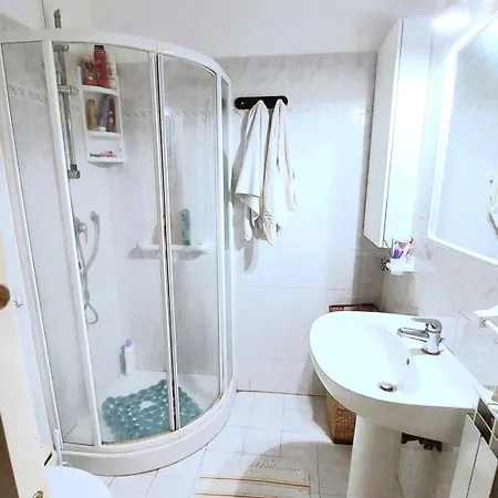 Casa Con Giardino Vicina A Tutto Privatunterkunft