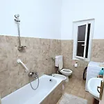 Casa Con Giardino Vicina A Tutto ホームステイ *