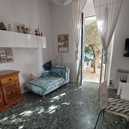 Casa Con Giardino Vicina A Tutto Homestay szállás Sestri Levante