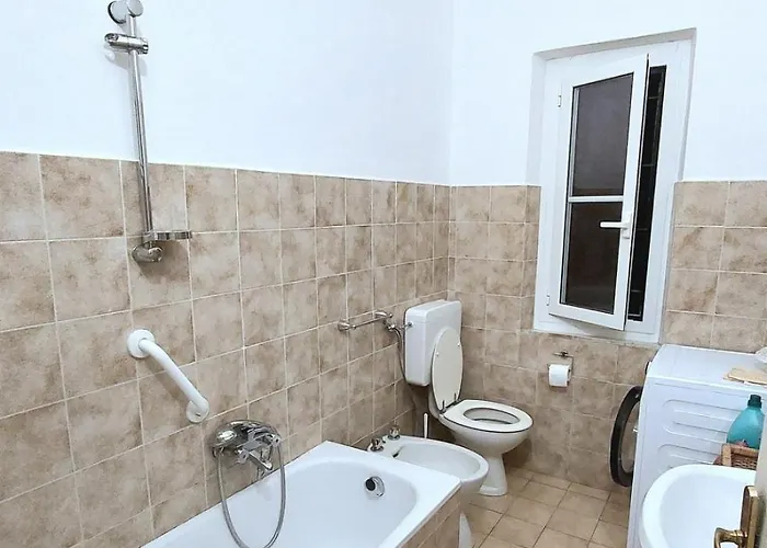 Casa Con Giardino Vicina A Tutto Homestay szállás *
